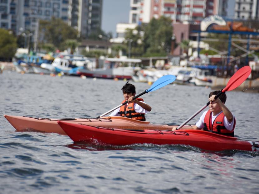 KÖRFEZ'DE KANO HEYECANI