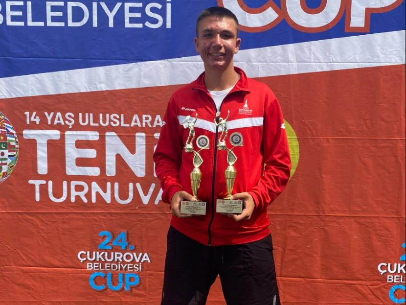 KEREM'DEN ÇİFTE ŞAMPİYONLUK!