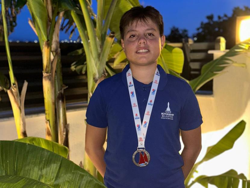 YELKENDE GÜMÜŞ MADALYA