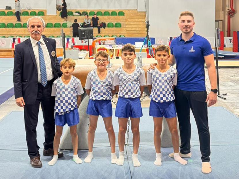 CİMNASTİKTE TÜRKİYE DÖRDÜNCÜSÜYÜZ