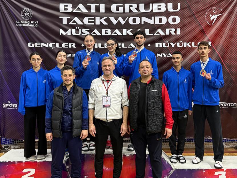 TAEKWONDODA DÖRT MADALYA