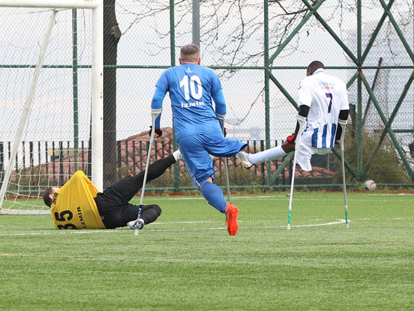  İZMİR BBSK: 0 - DEPSAŞ ENERJİ SK: 4