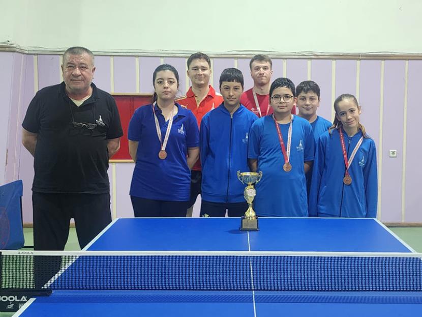 KUPA VE MADALYALARI TOPLADIK