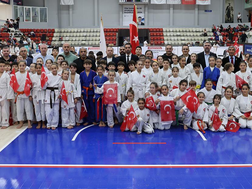 TATAMİDE CUMHURİYET COŞKUSU