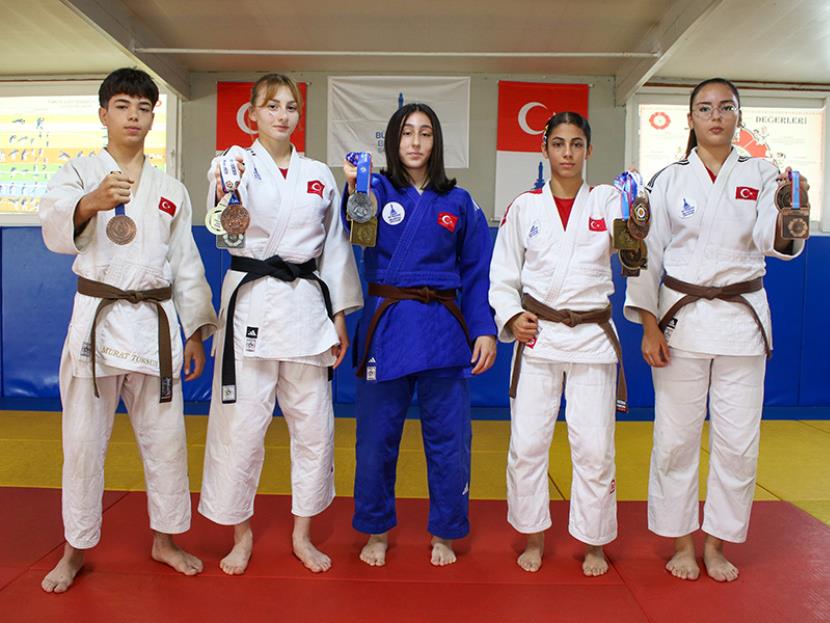 HEDEF OLİMPİYAT MADALYASI